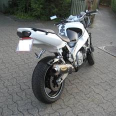 Yamaha FZR 1000