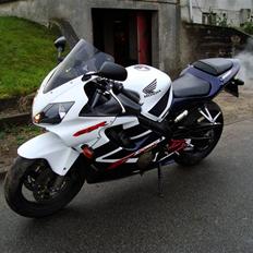 Honda cbr 600 f4 sport 