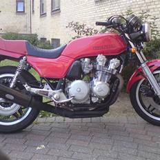 Honda CB 750 F bol´dor (solgt)