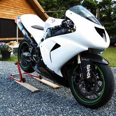 Kawasaki zx10r