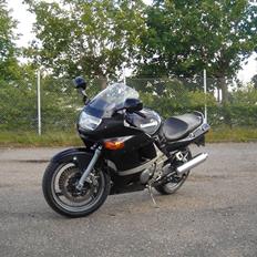 Kawasaki zzr 600 (zx600e)