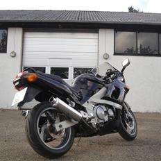 Kawasaki zzr 600 (zx600e)