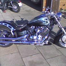 Yamaha 1100 Dragstar