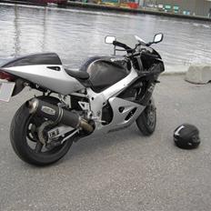 Suzuki GSXR 600 SRAD - Solgt
