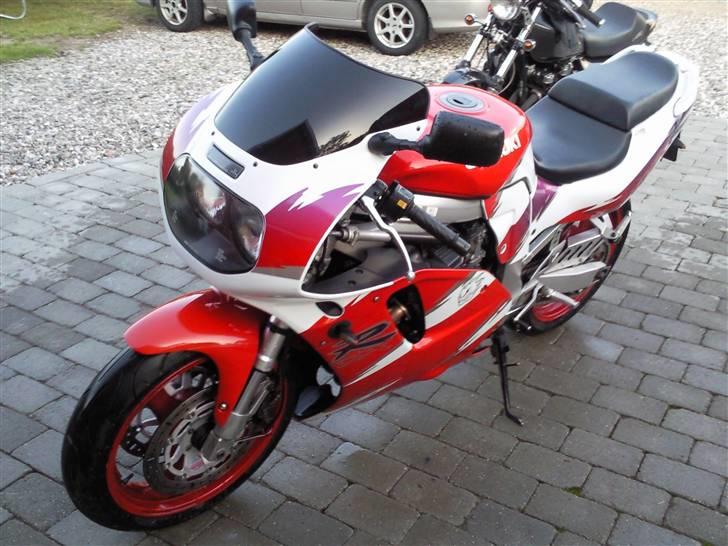 Suzuki GSX-R 750 WP SOLGT billede 2