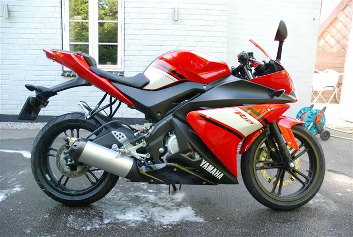 Yamaha YZF R-125 billede 4