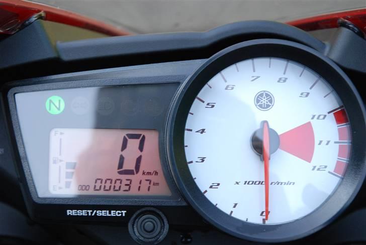 Yamaha YZF R-125 billede 11