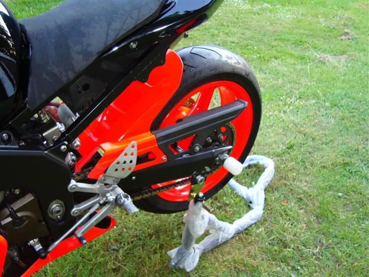 Kawasaki ZX6RR Baneged!!! SOLGT billede 6