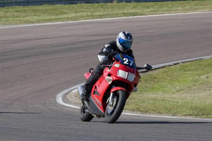 Honda VFR 750F billede 6