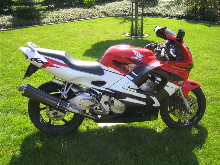Honda CBR 600 F3 (Stjålet) billede 6