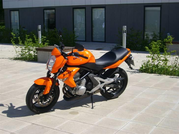 Kawasaki ER 6N billede 1