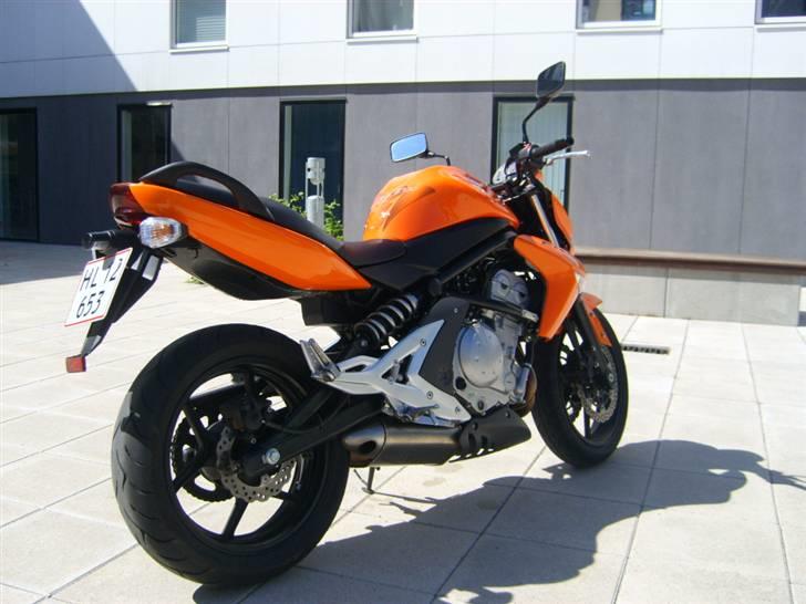 Kawasaki ER 6N billede 3