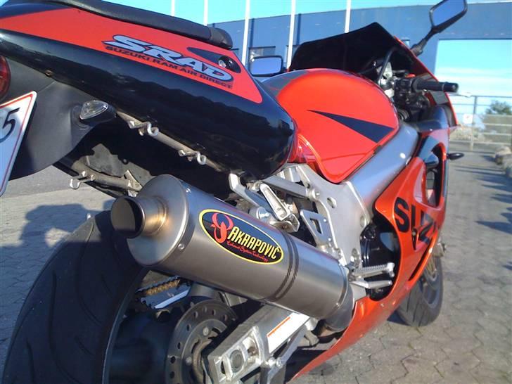 Suzuki GSX-R SRAD Solgt billede 4