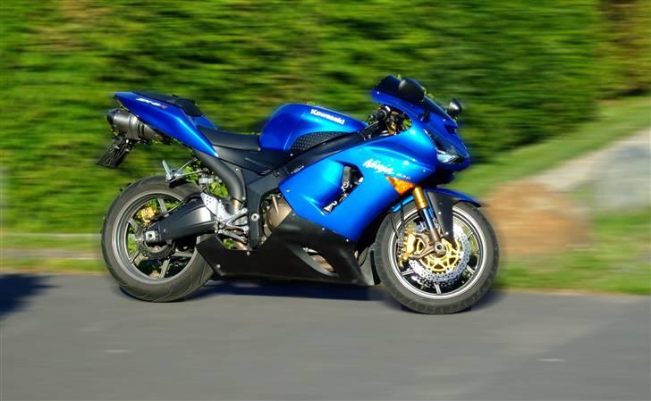 Kawasaki Ninja ZX6R 636 billede 2