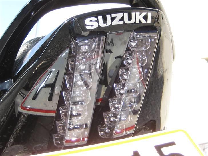 Suzuki SV1000s..... - ny baglygte i mørktonet glas billede 11