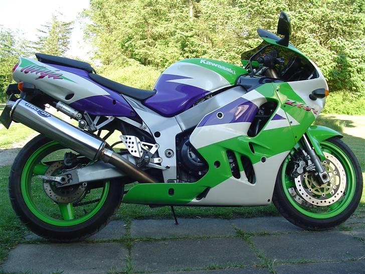 Kawasaki ZX9R billede 4