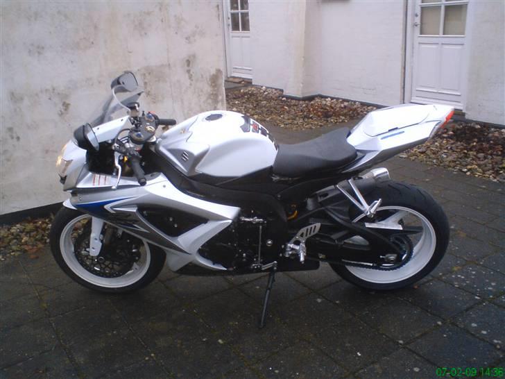 Suzuki GSXR600K8 SOLGT billede 4