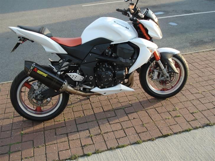 Kawasaki Z1000 Streetbike billede 12