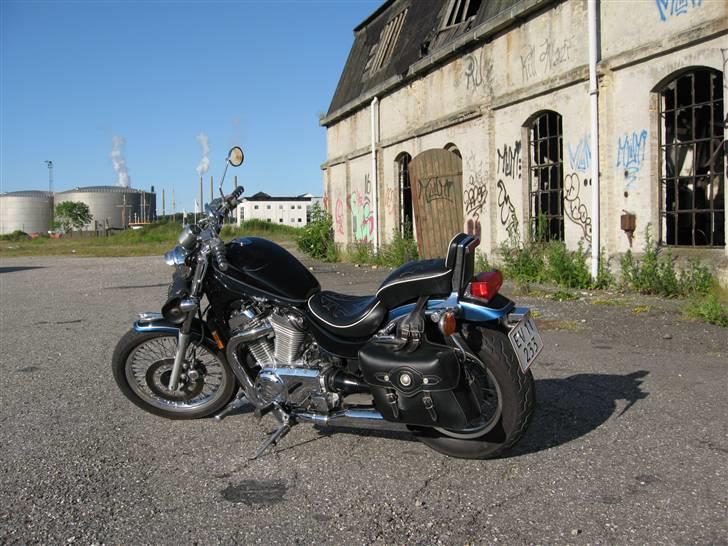 Suzuki VS 750 Intruder *solgt* billede 2