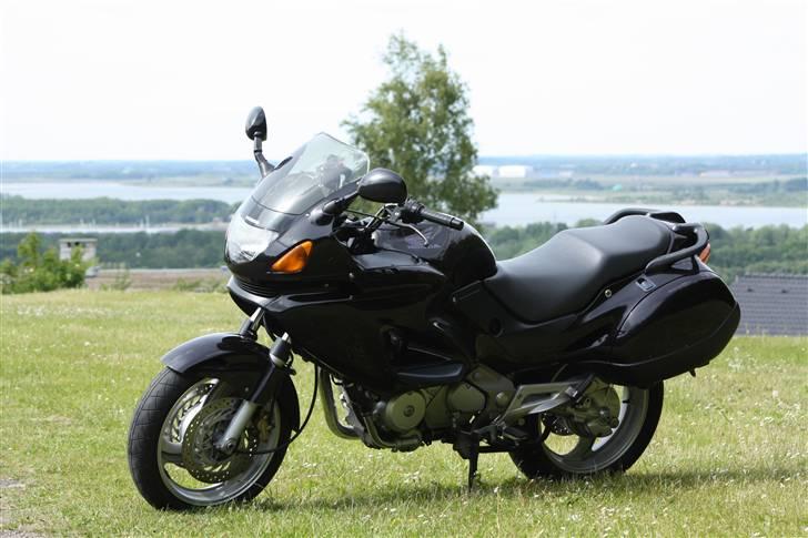 Honda  NT650V Deauville billede 1