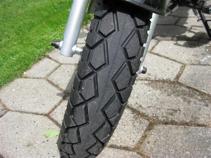 Dorton XT 250-16 - Et dæk med masser af mønster. billede 14