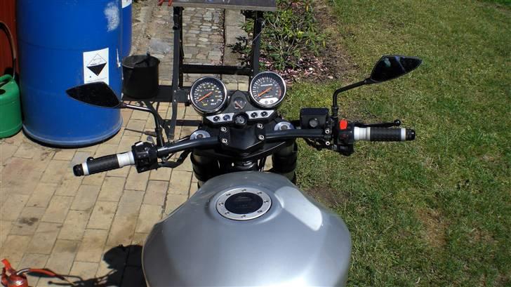 Hyosung gt 650 billede 19