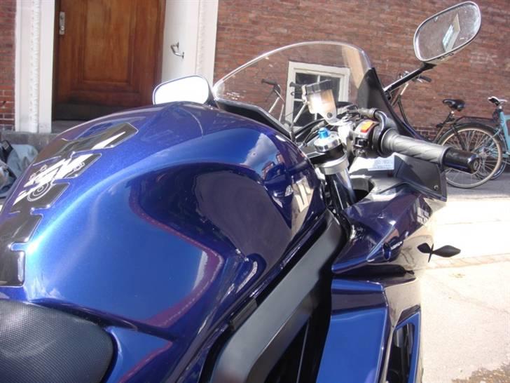 Suzuki SV1000S *SOLGT* billede 10