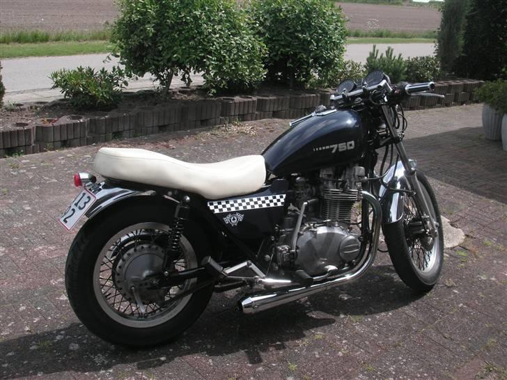 Kawasaki Z 750 LTD SOLGT billede 3