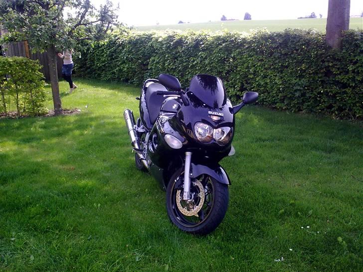 Suzuki GSX 750 F billede 1