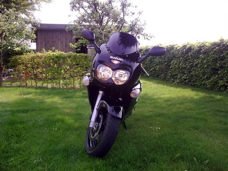 Suzuki GSX 750 F billede 2