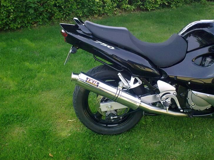 Suzuki GSX 750 F billede 11