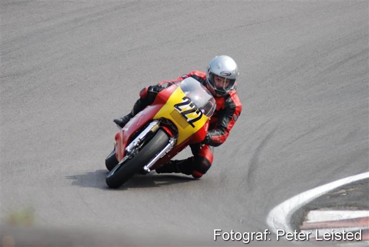 Ducati F1 Racer SOLGT billede 16