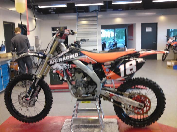 Honda CRF 250 billede 3