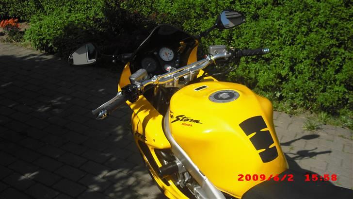 Honda vtr firestorm til salg billede 4