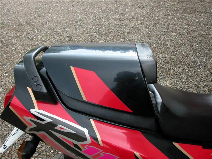 Suzuki gsxr 1100 r SOLGT - den extra røv uden sæde billede 7