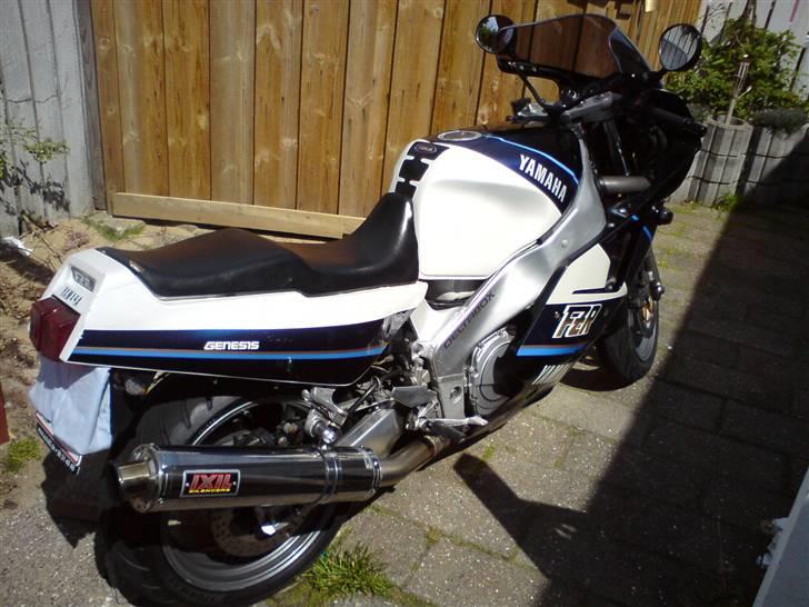 Yamaha fzr 1000 genesis billede 4