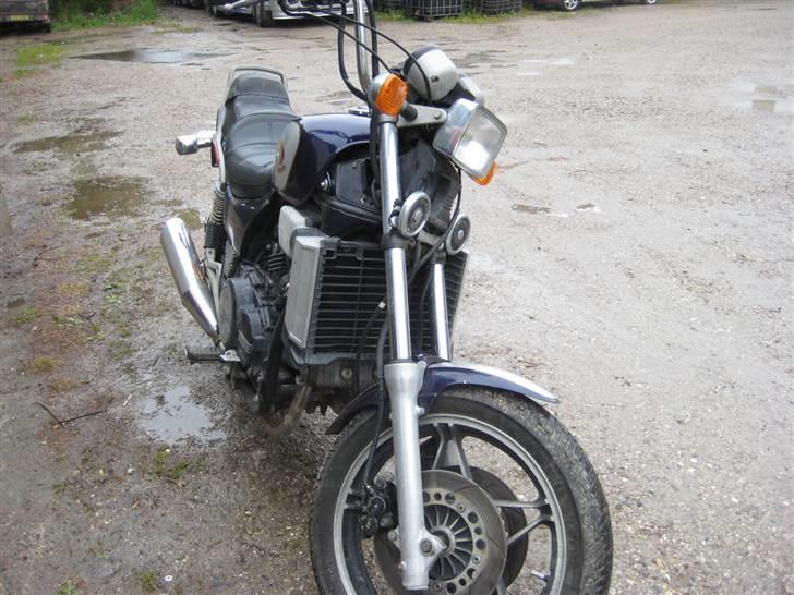 Honda VF1100C V65 "Solgt" billede 5