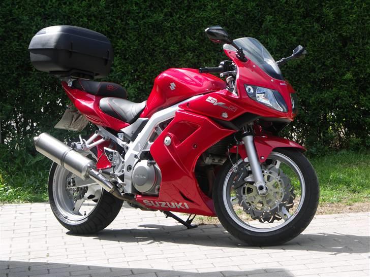 Suzuki  "SOLGT" SV1000S - Klædt på til touring  billede 12