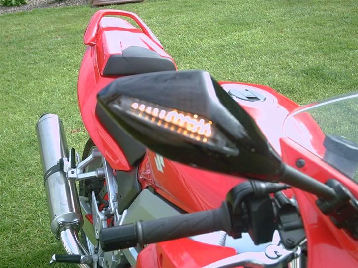 Suzuki  "SOLGT" SV1000S - Spejle med LED-blink billede 14
