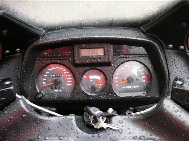 Suzuki GSX 1100 F  billede 6