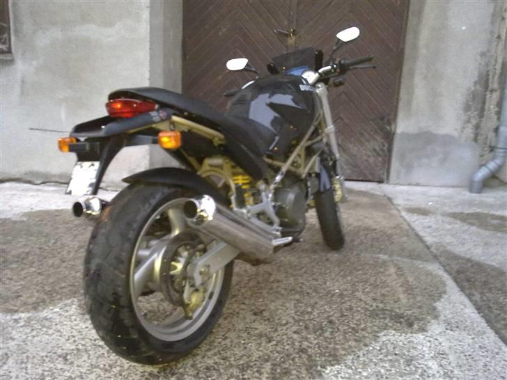 Ducati Monster 750(solgt) billede 5
