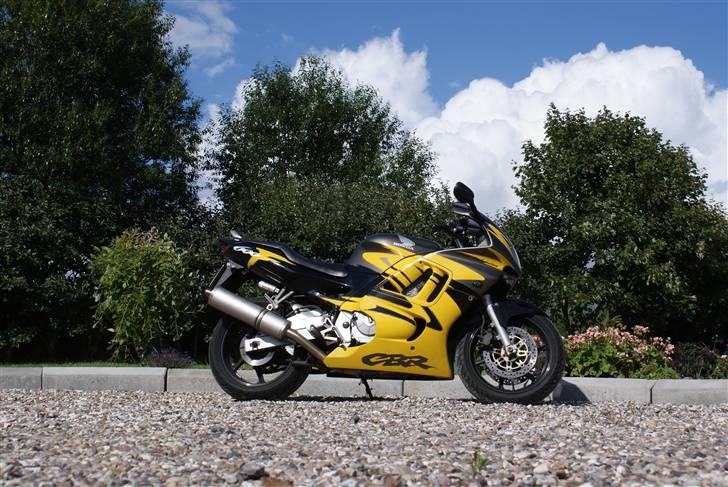 Honda CBR 600 F3 billede 13