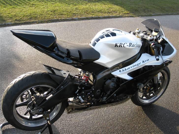 Yamaha R6 baneged - ny indkøbt og lige samlet fra maleren billede 1