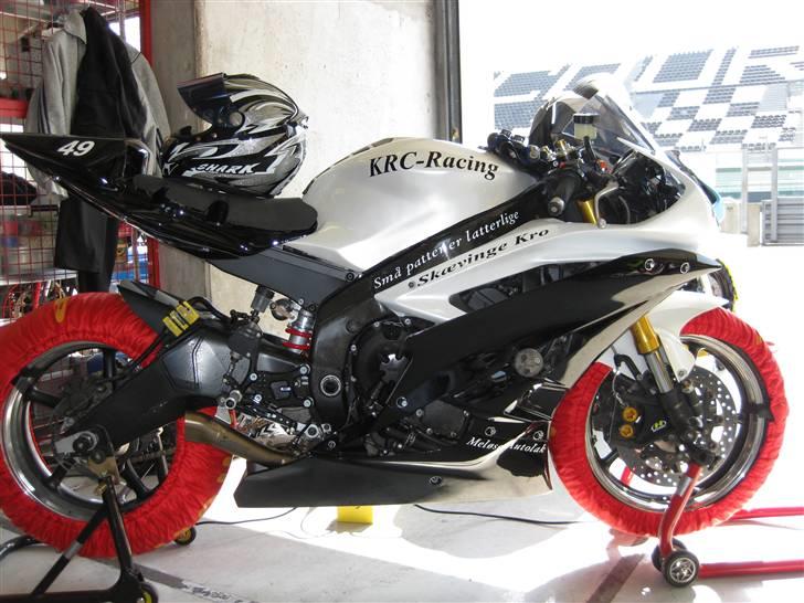 Yamaha R6 baneged - første tur var magny-cours, fed tur !! billede 6