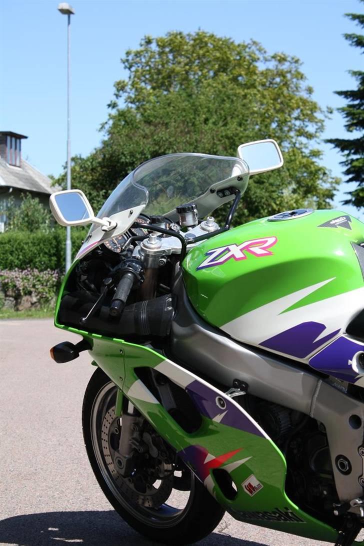 Kawasaki ZXR 750 billede 3