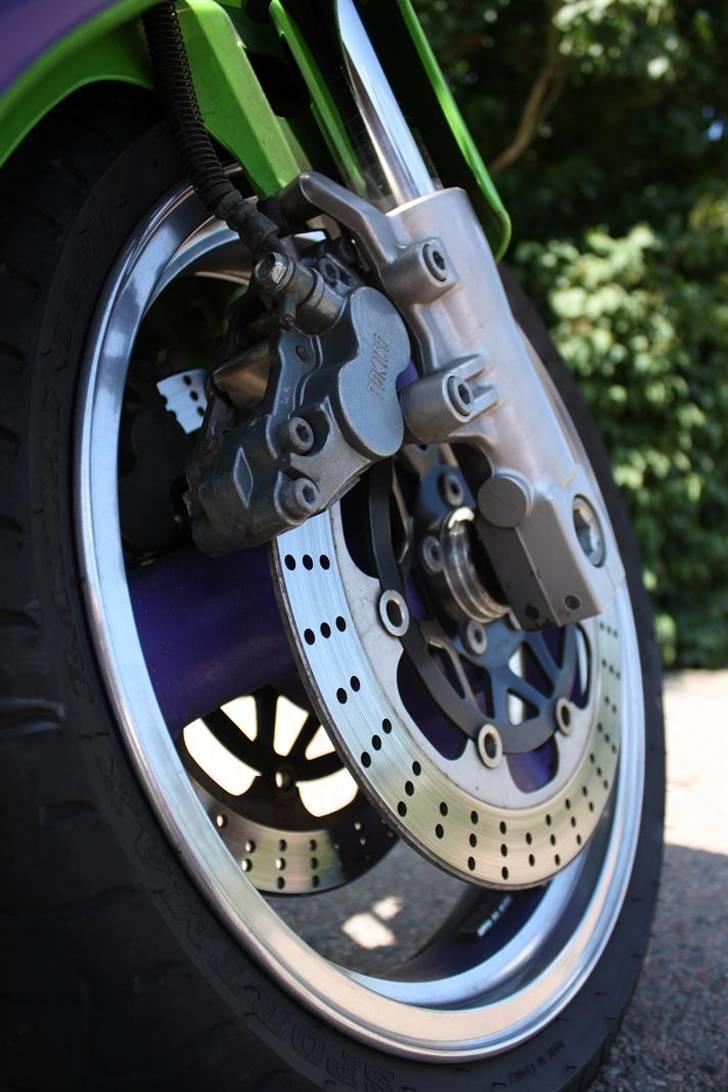 Kawasaki ZXR 750 billede 8