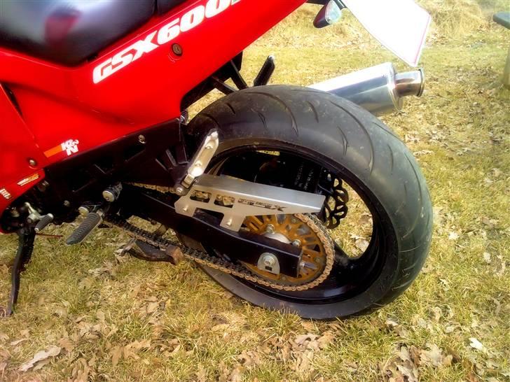 Suzuki GSX 600 F billede 4