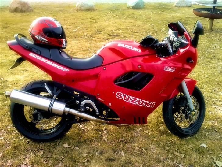 Suzuki GSX 600 F billede 5