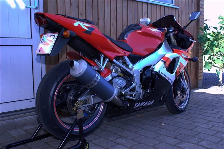 Yamaha YZF-R1 (Solgt) - Et forsøg med afkortning af den originale potte. Lød meget godt - og så OK ud. billede 8