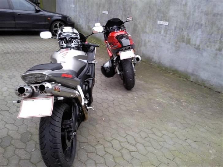 Suzuki gsxr 600 (solgt) - Med legekammeraten Tobias J billede 12